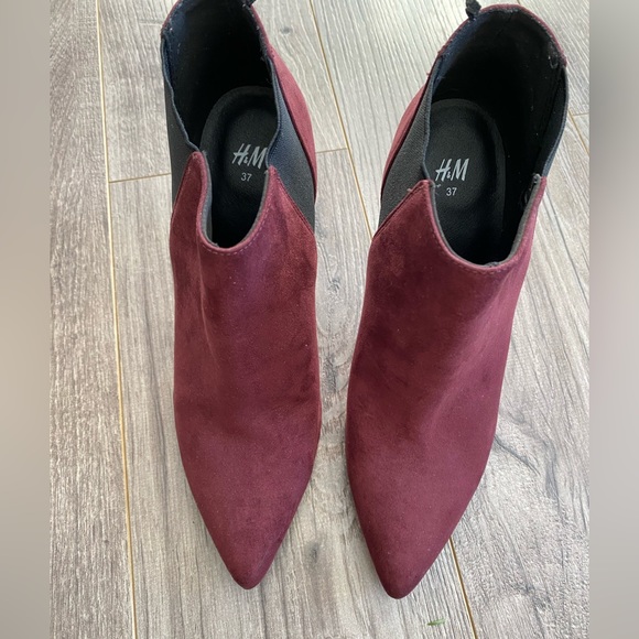H&M pointed toe stiletto ankle booties in burgundy with black elastic size 6 - Picture 4 of 7